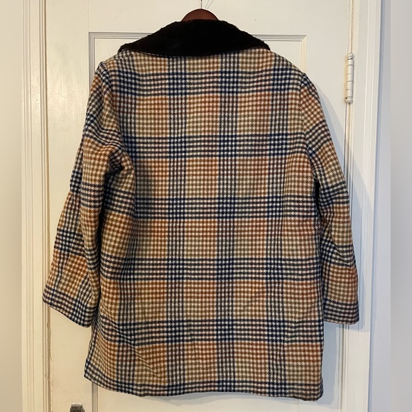 Vintage brown plaid houndstooth Pendleton, medium wool coat - Picture 3 of 11